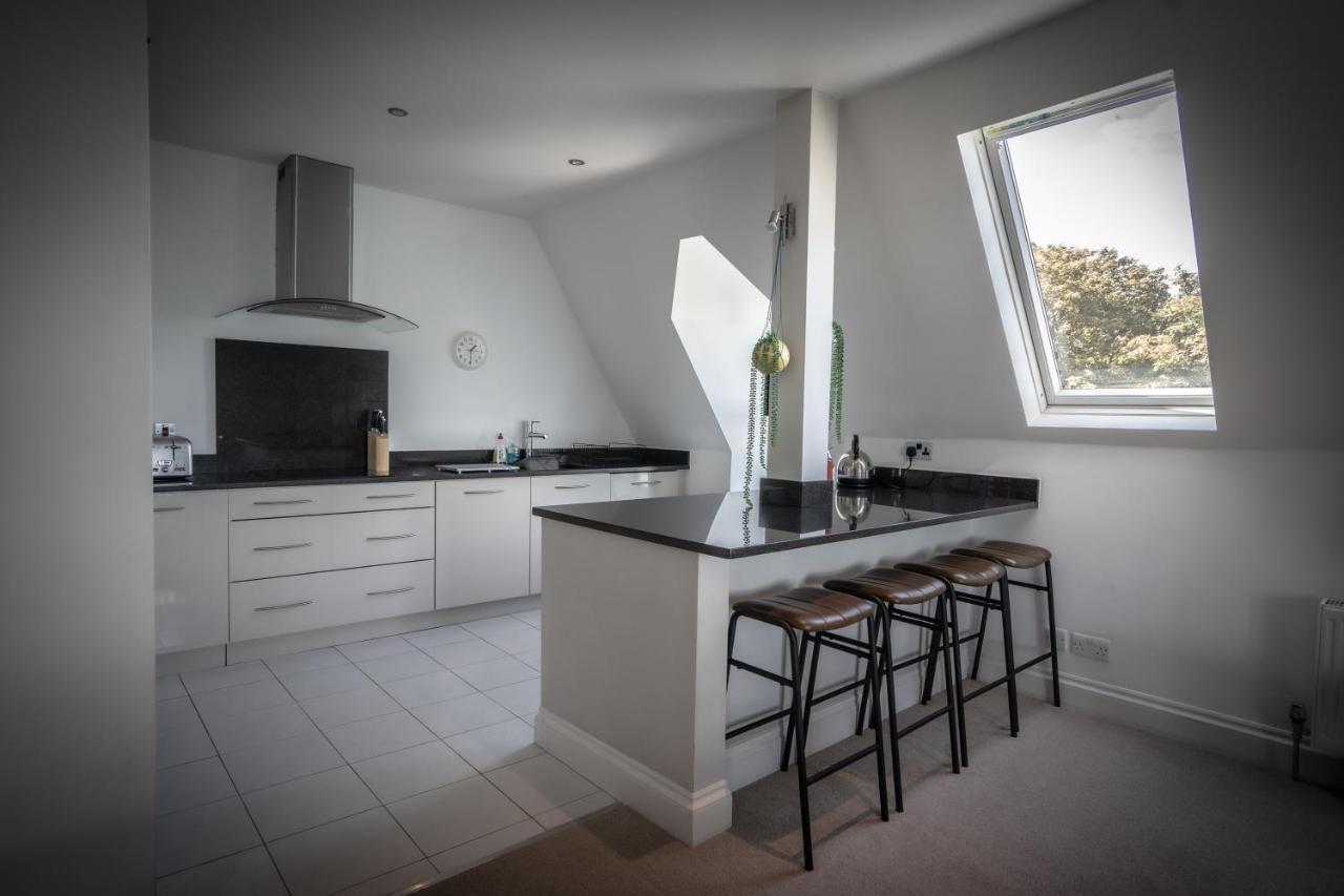 Victorian Penthouse With Panoramic Sea Views Apartman Ilfracombe Kültér fotó